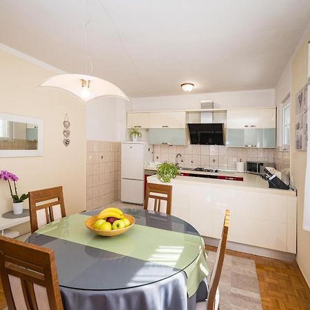 Apartment Visnja ザダル エクステリア 写真