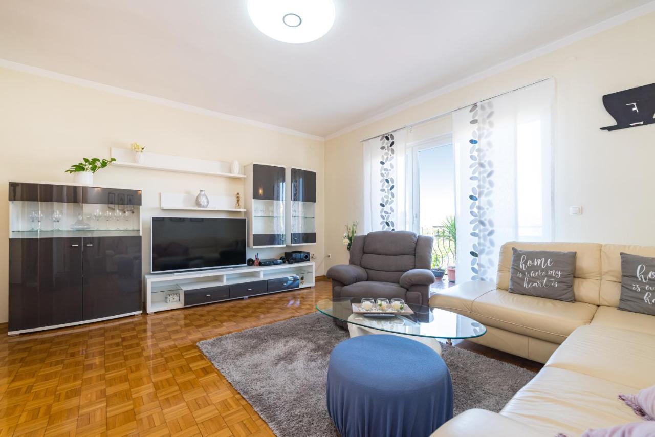Apartment Visnja ザダル エクステリア 写真