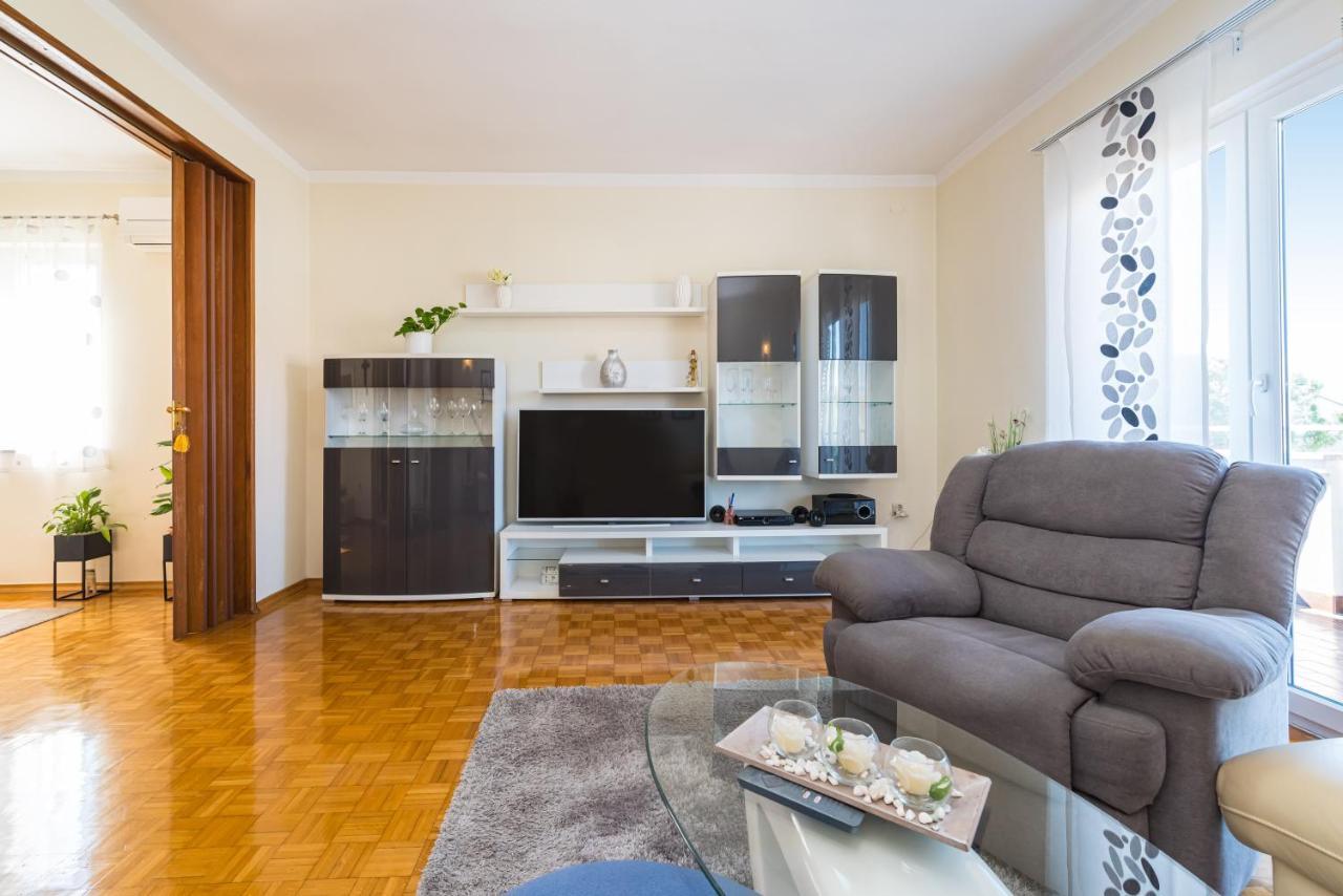 Apartment Visnja ザダル エクステリア 写真