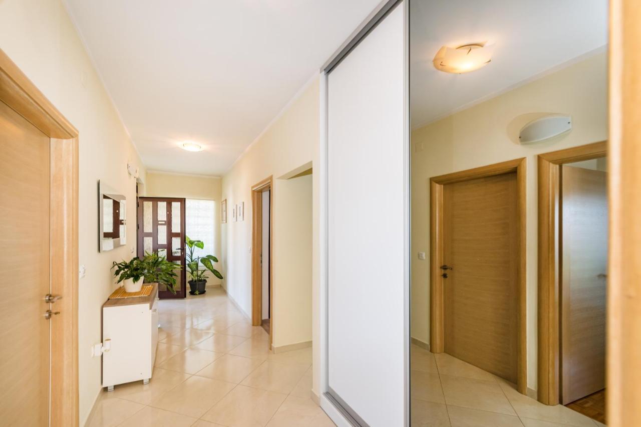 Apartment Visnja ザダル エクステリア 写真
