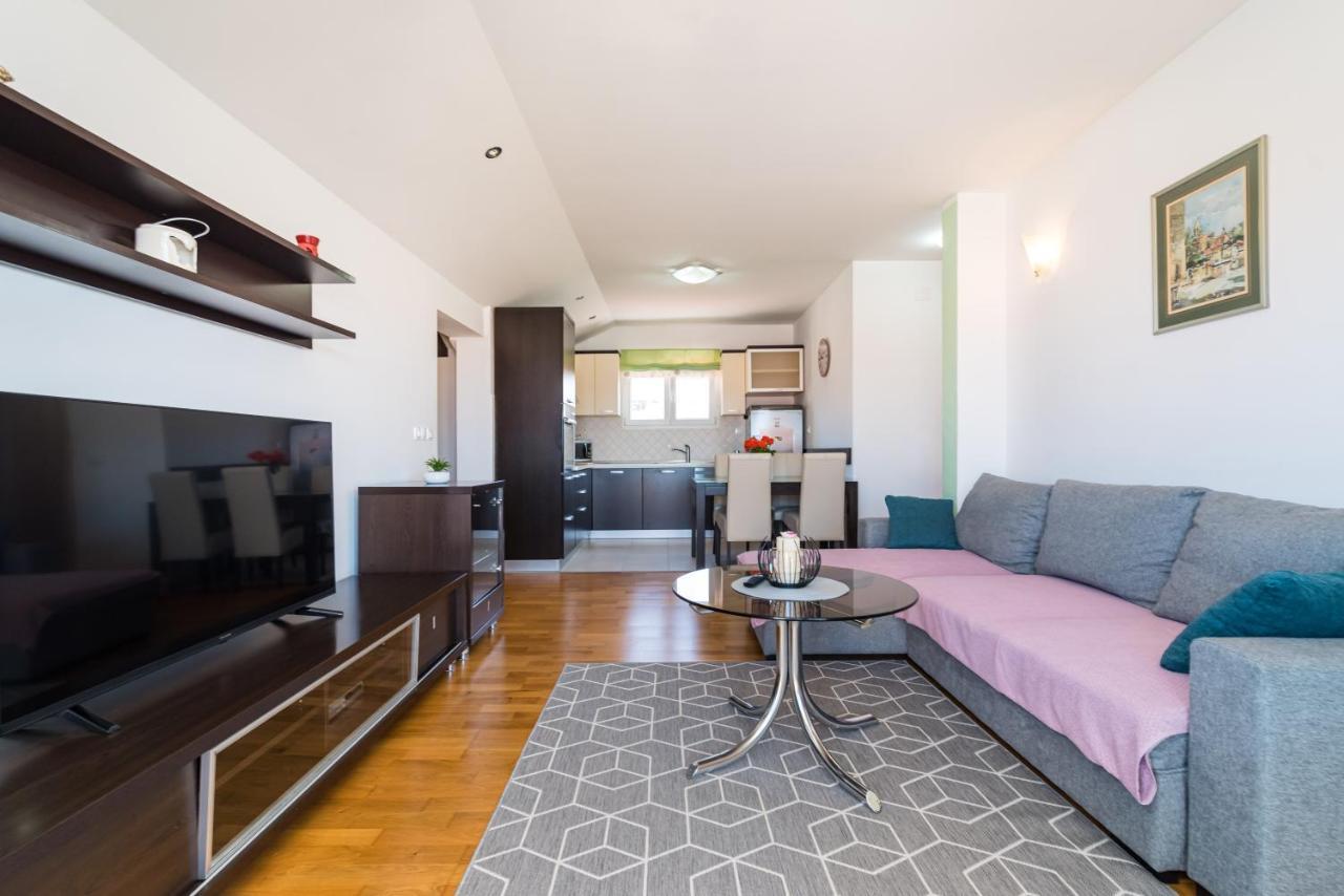 Apartment Visnja ザダル エクステリア 写真