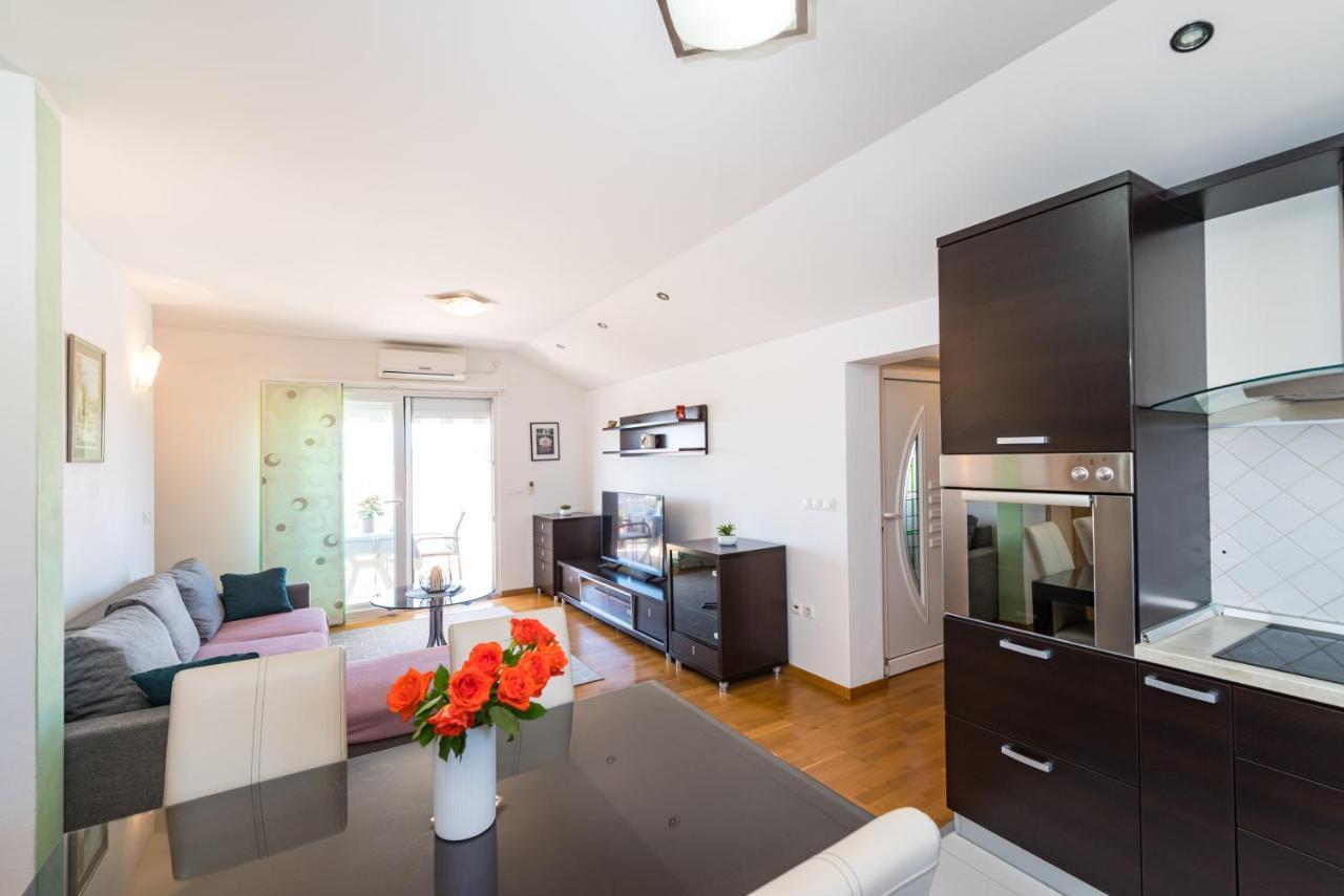 Apartment Visnja ザダル エクステリア 写真