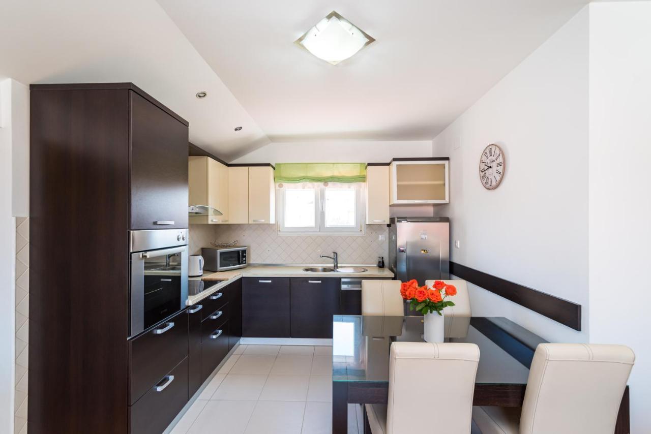 Apartment Visnja ザダル エクステリア 写真