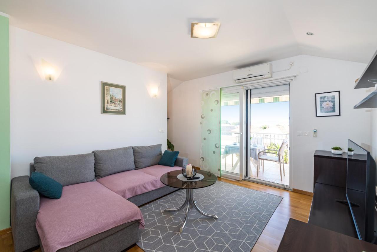 Apartment Visnja ザダル エクステリア 写真