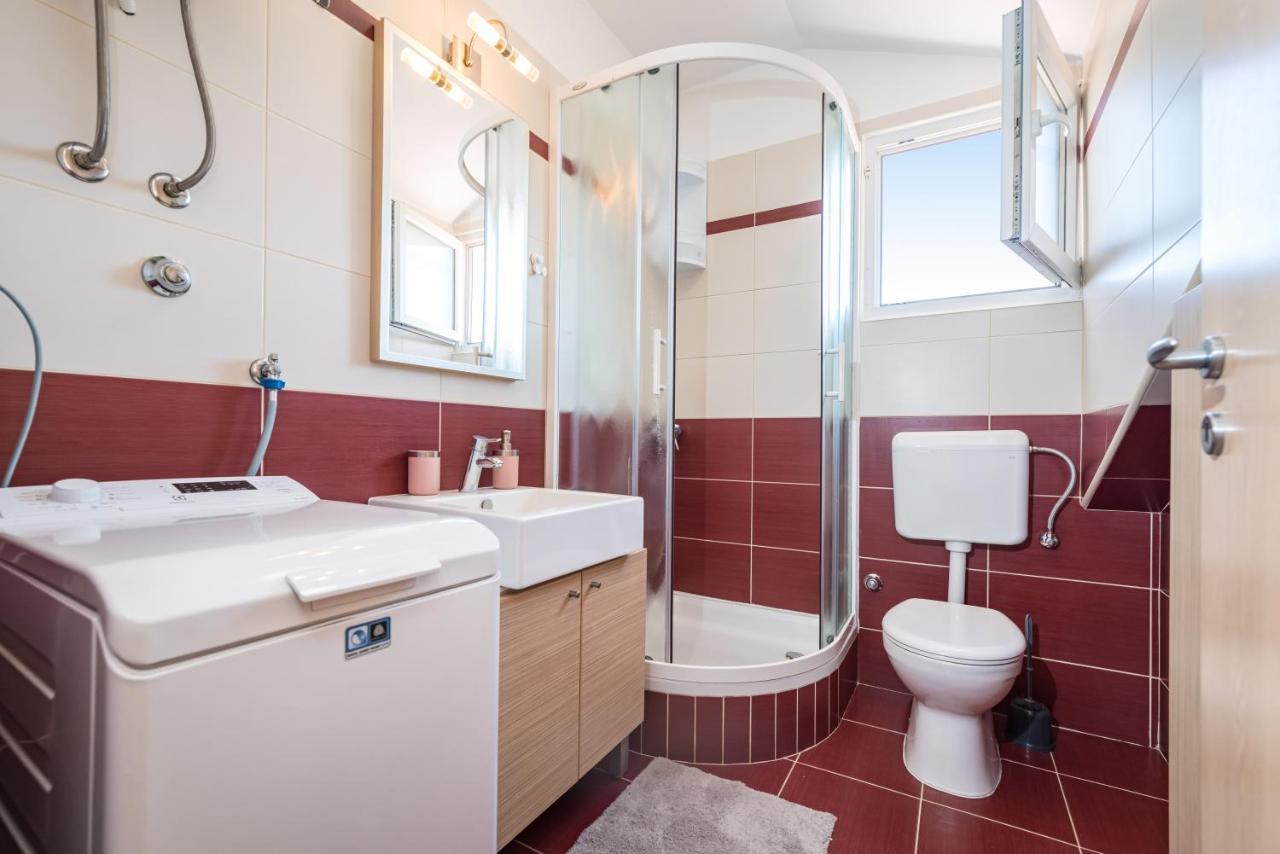 Apartment Visnja ザダル エクステリア 写真