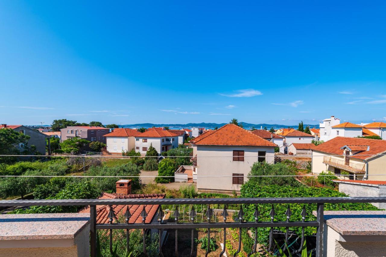 Apartment Visnja ザダル エクステリア 写真